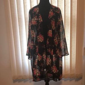 Love Tree Kimono Open Black Floral Sheer S